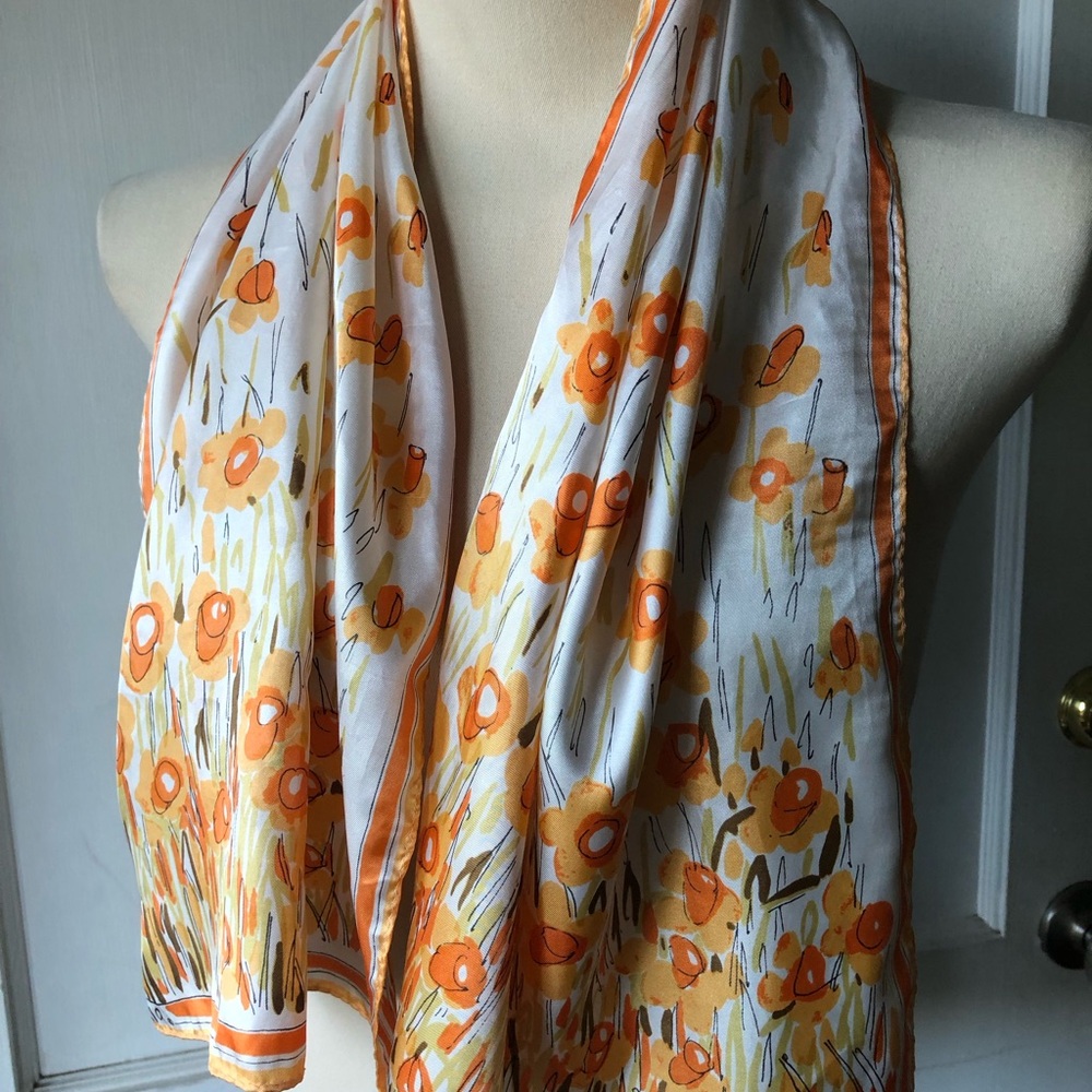Vera Neumann Daffodils long scarf vintage hand rolled hem made in japan